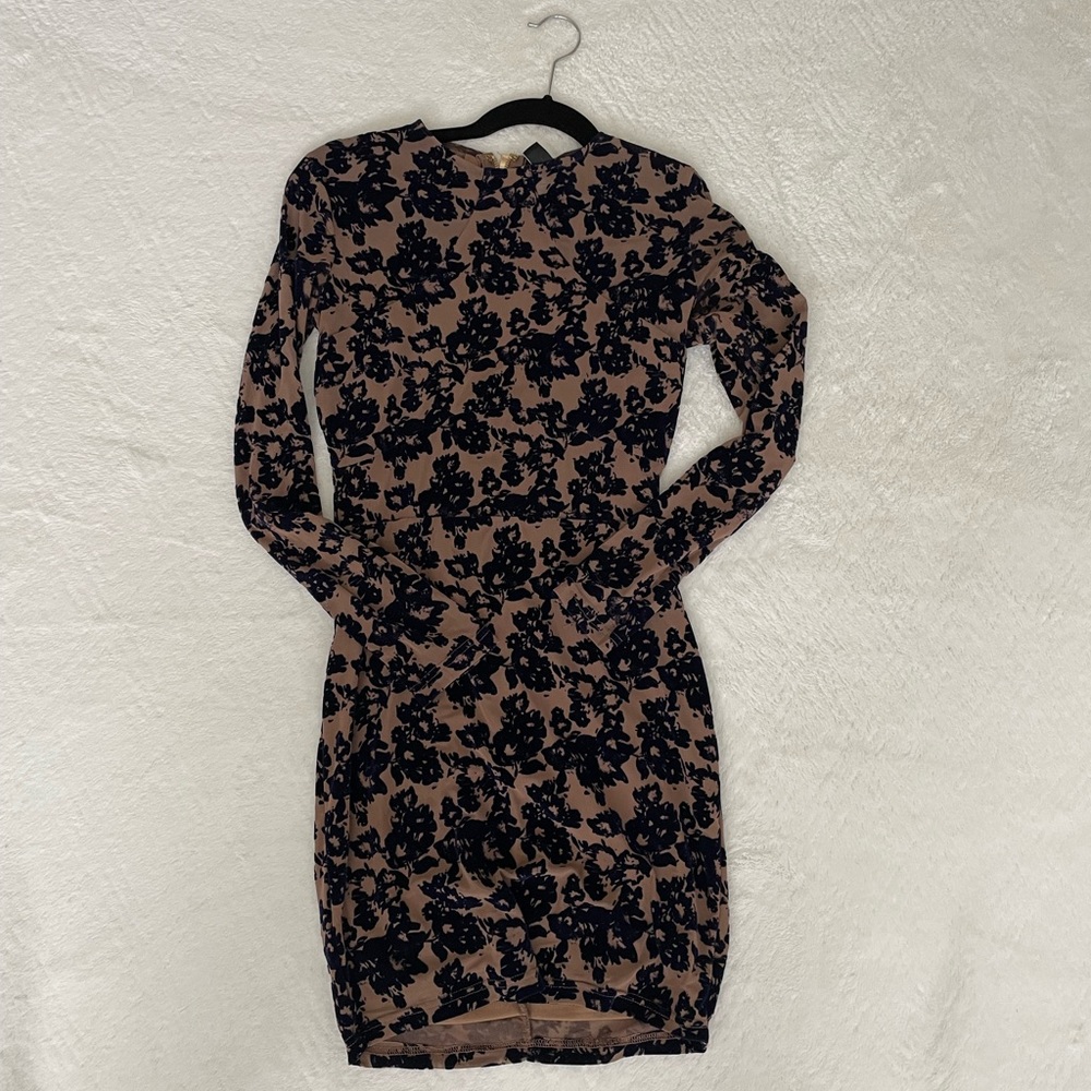 Navy blue and beige long sleeve dress